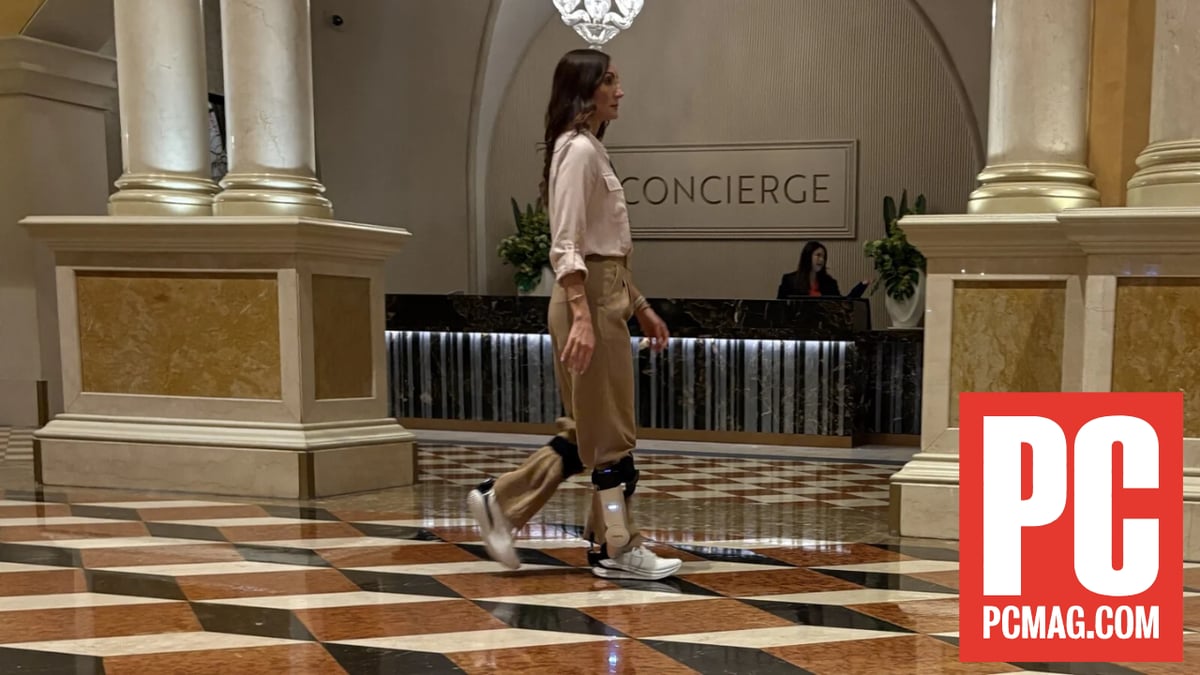 Dephy's Robotic Exoskeleton Gave Me Superhuman Walking Powers